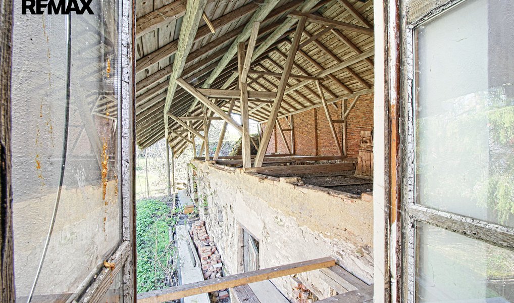 Prodej zemědělského objektu 247 m², Chodová Planá – náhled fotky 10