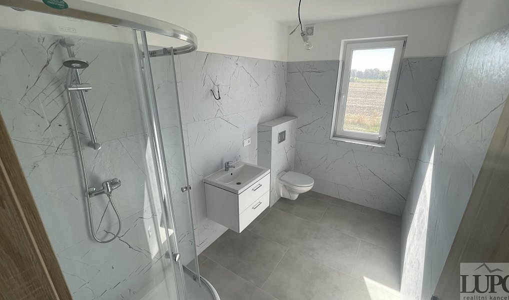 Prodej domu 128 m² s pozemkem 400 m², Postřižín – náhled fotky 16