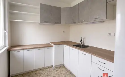 Pronájem bytu 1+1 25 m², Mařádkova, Opava - Předměstí