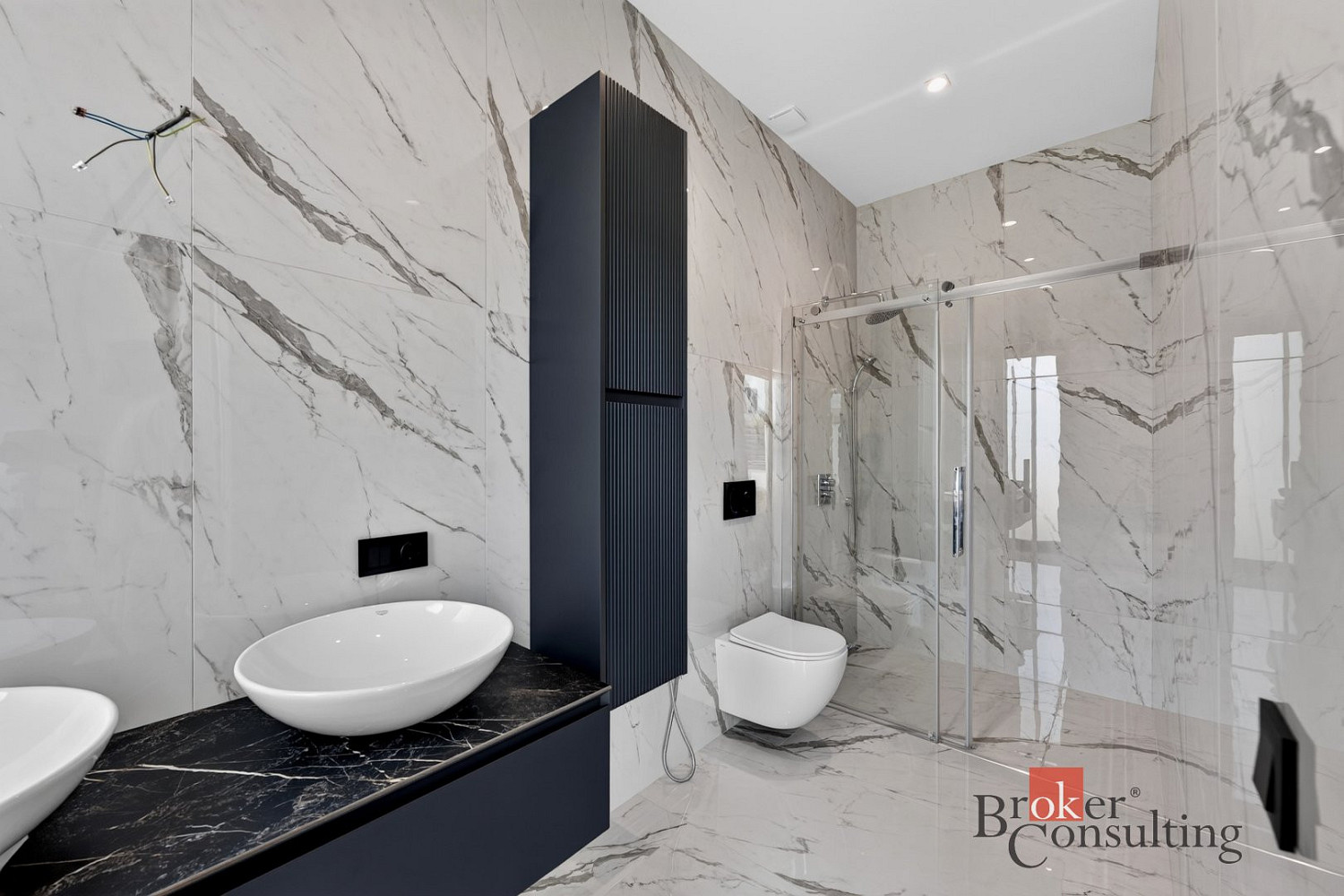 Prodej domu 220 m² s pozemkem 686 m² – fotografie 2