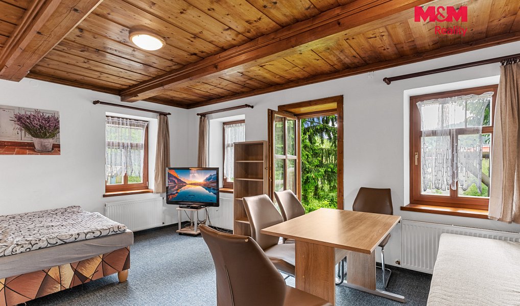 Prodej ubytovacího objektu 374 m², Rokytnice nad Jizerou – náhled fotky 7