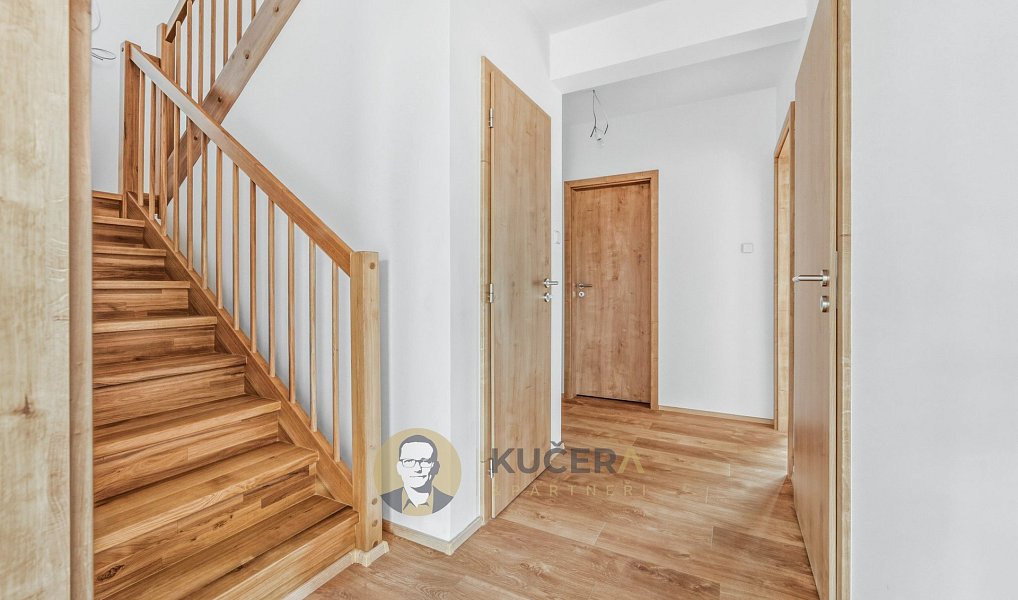 Prodej domu 145 m² s pozemkem 600 m², Nemyslovice – náhled fotky 4