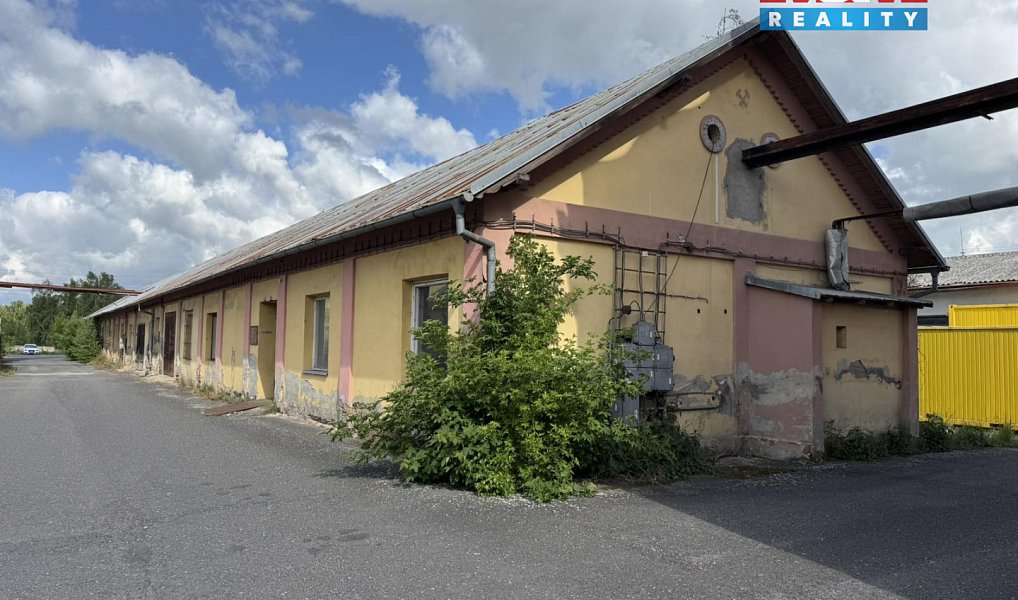 Pronájem skladovacích prostor 600 m², Most – náhled fotky 2