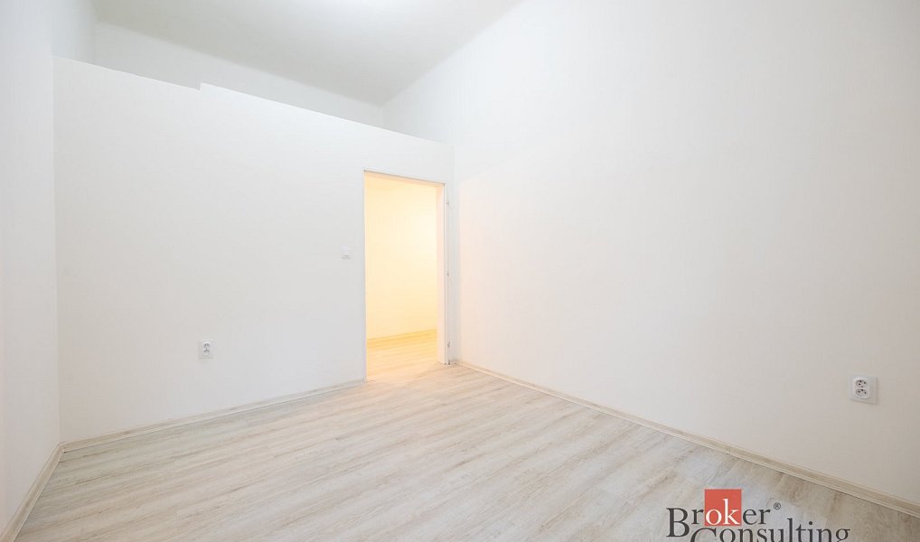 Prodej bytu 2+1 62 m², Praha – náhled fotky 10
