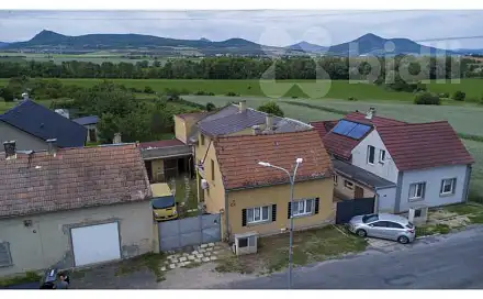Prodej domu 130 m² s pozemkem 330 m², Na oboře, Čížkovice - Želechovice, okres Litoměřice