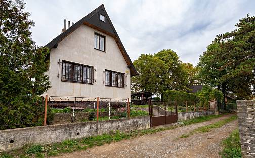 Prodej chaty/chalupy 62 m² s pozemkem 799 m², Vonoklasy, okres Praha-západ