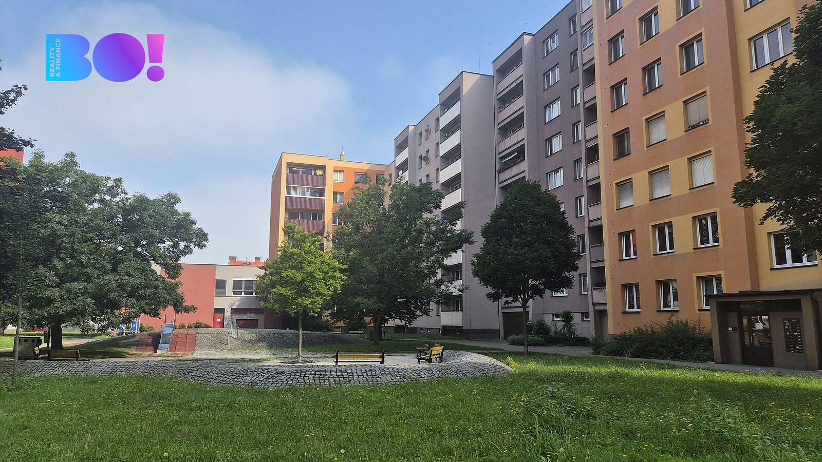 Pronájem bytu 1+1 39 m²