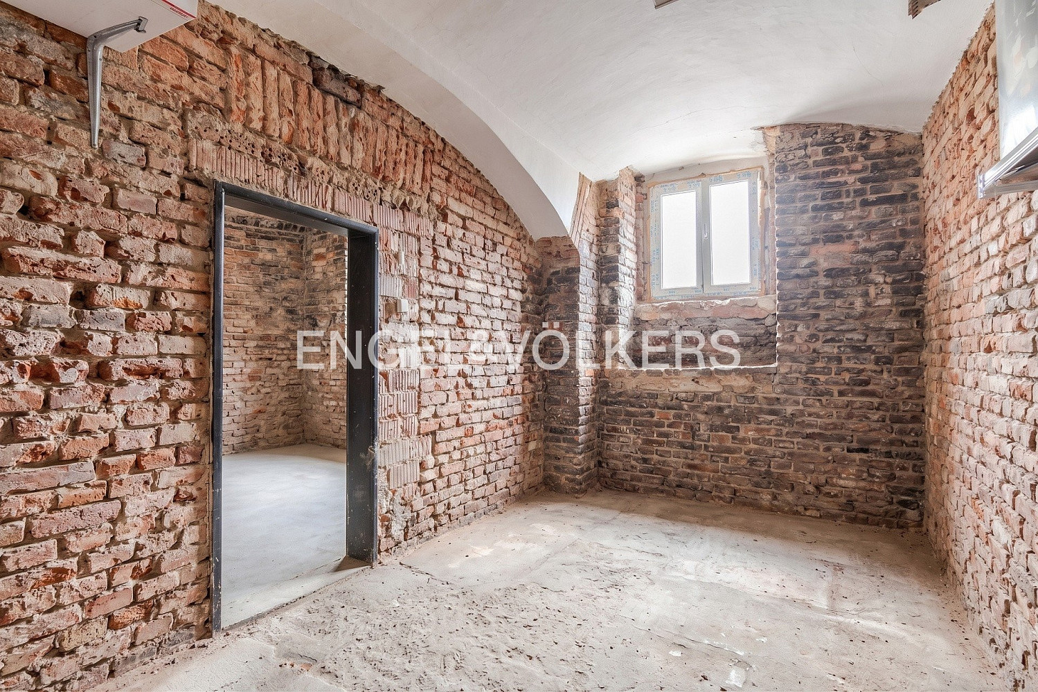 Pronájem skladovacích prostor 115 m² – fotografie 2