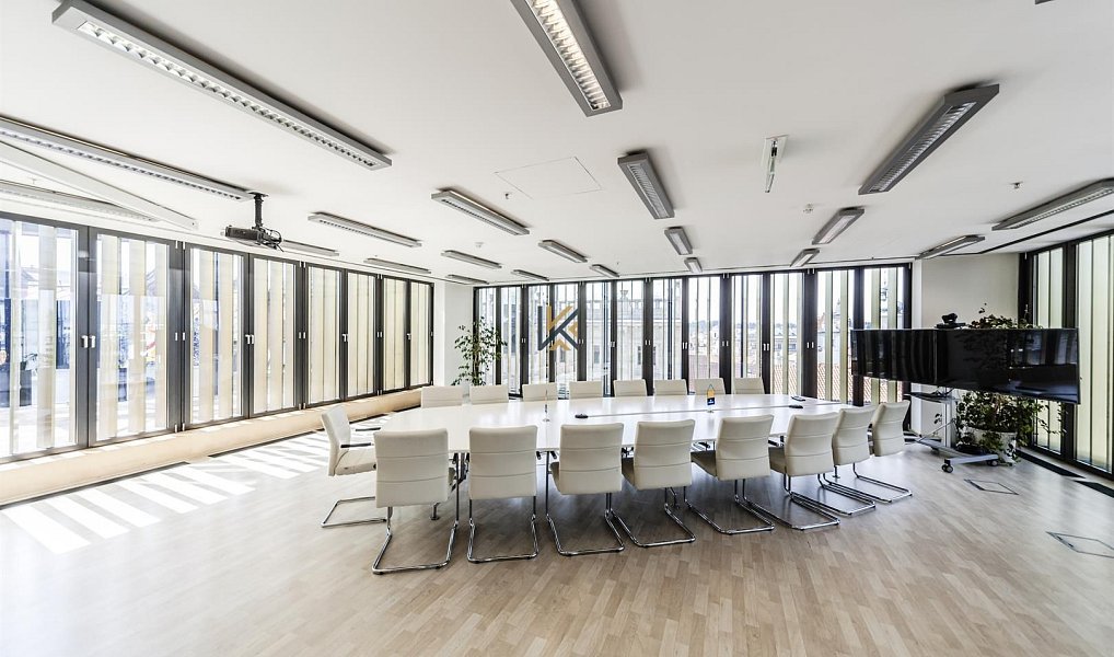 Pronájem kanceláře 133 m², Praha – náhled fotky 8