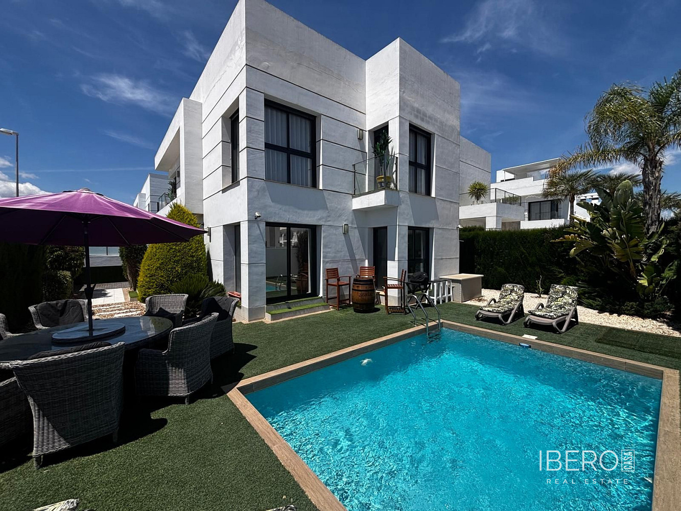 Prodej domu 166 m² s pozemkem 307 m²