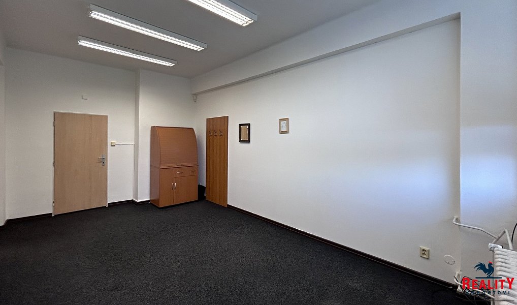 Pronájem kanceláře 21 m², Český Krumlov – náhled fotky 3