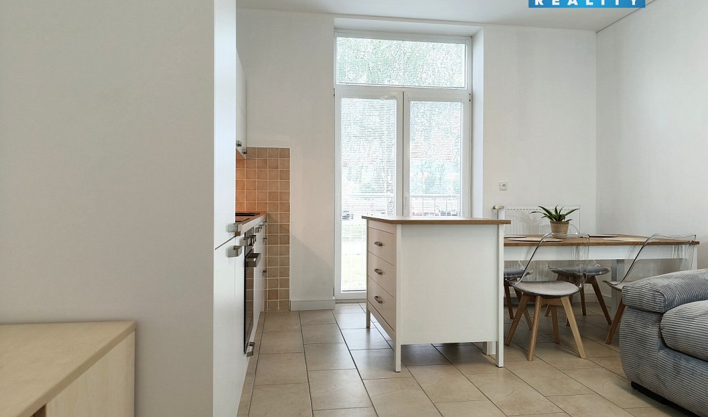 Prodej bytu 3+kk 77 m², Janovice nad Úhlavou – náhled fotky 6