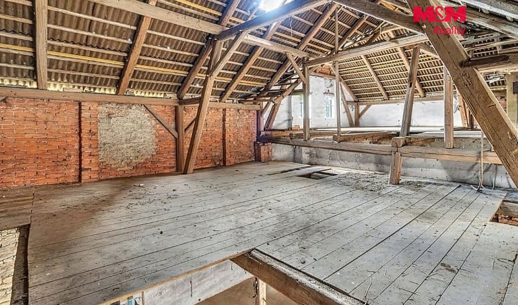 Prodej domu 130 m² s pozemkem 1 032 m², Sebranice – náhled fotky 8
