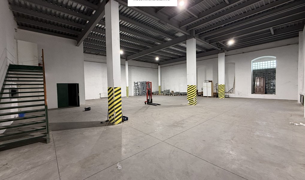 Prodej výrobních prostor 3 508 m², Praha – náhled fotky 2