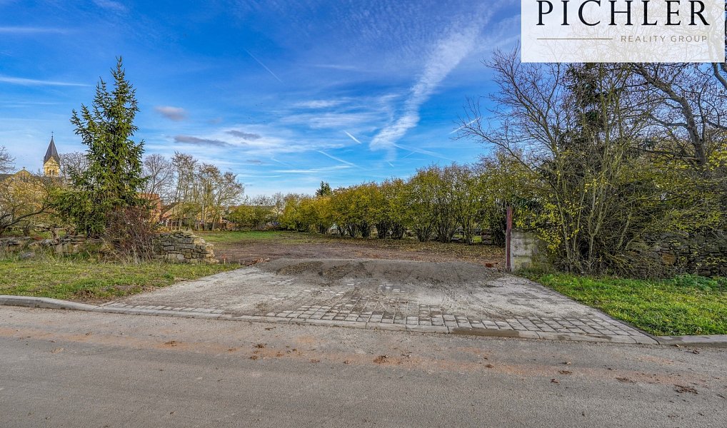 Prodej stavebního pozemku 696 m², Úherce – náhled fotky 5