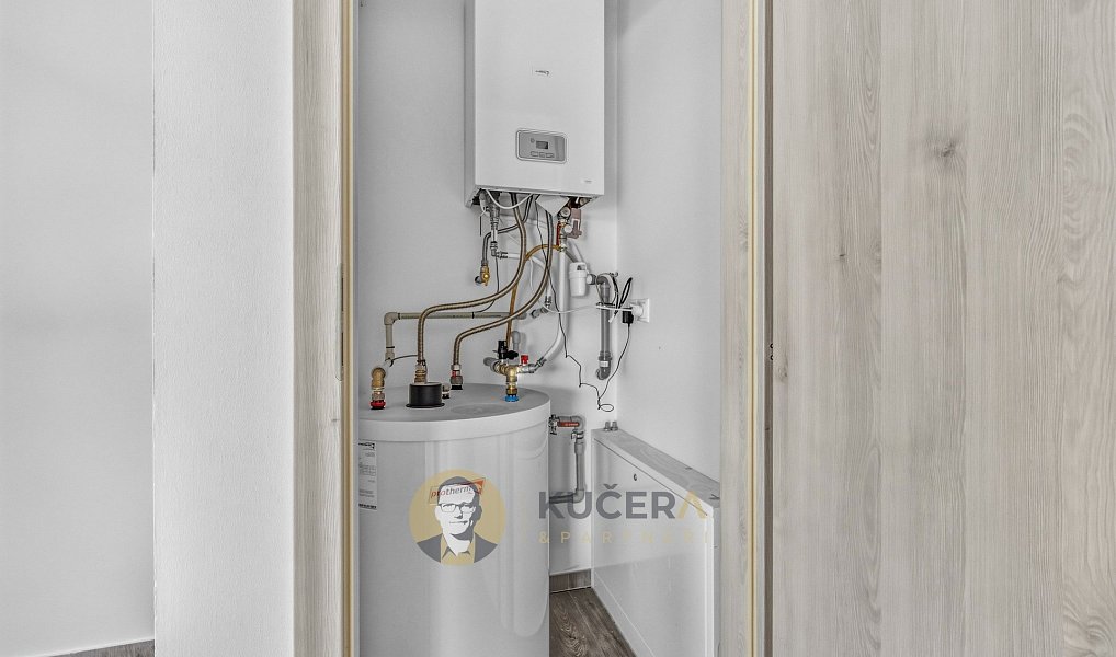 Prodej domu 124 m² s pozemkem 235 m², Neratovice – náhled fotky 34