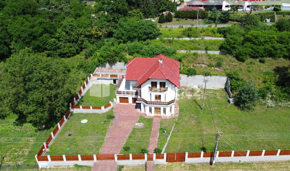 Prodej domu 286 m² s pozemkem 3 176 m², Želízy – náhled fotky 4