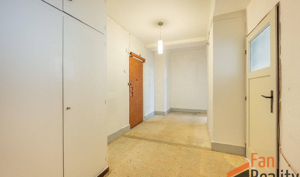 Prodej bytu 3+1 92 m², Praha – náhled fotky 19