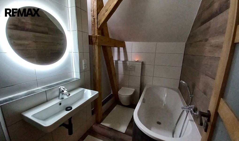 Prodej bytu 3+kk 75 m², Karlovy Vary – náhled fotky 4