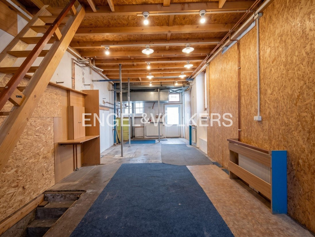 Pronájem komerčního objektu (jiného typu) 62 m² – fotografie 2