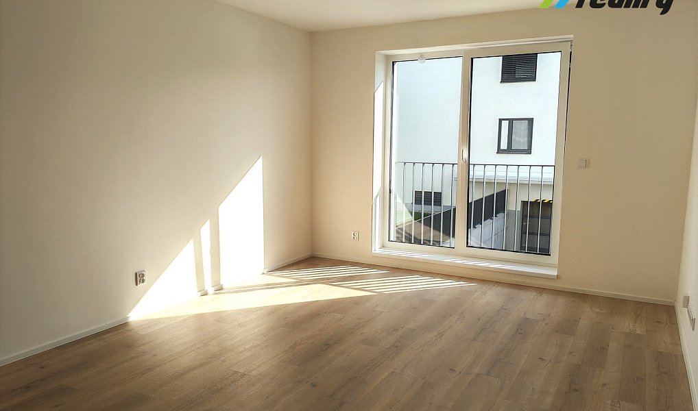 Pronájem bytu 1+kk 31 m², Lysá nad Labem – náhled fotky 4