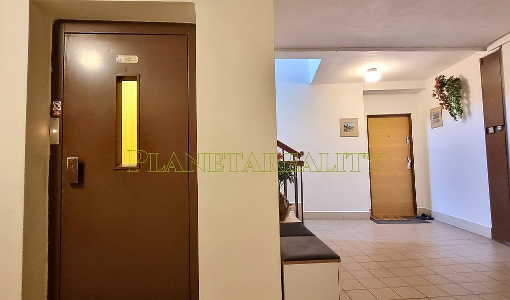 Prodej bytu 3+1 110 m², Karlovy Vary – náhled fotky 25