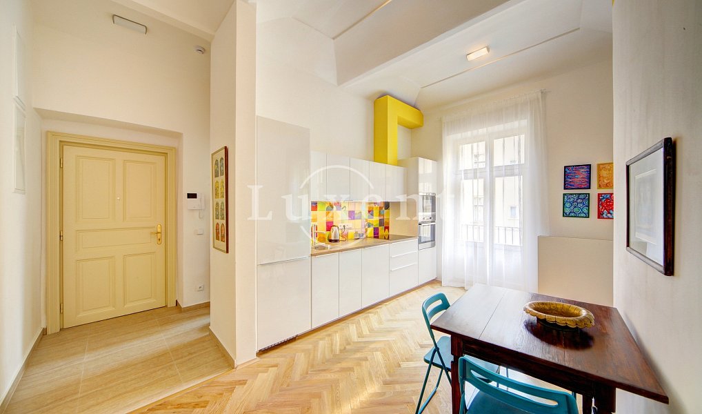 Pronájem bytu 2+kk 67 m², Praha – náhled fotky 3