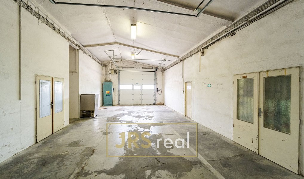 Prodej skladovacích prostor 1 710 m², Hustopeče – náhled fotky 9