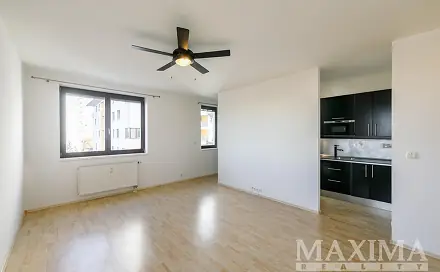 Pronájem bytu 2+kk 52 m², Na Slatince, Praha 10 - Záběhlice