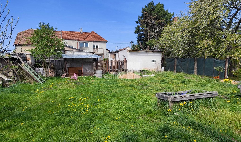 Prodej domu 206 m² s pozemkem 750 m², Křičeň – náhled fotky 36
