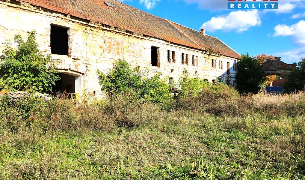 Prodej zemědělského objektu 480 m², Břvany – náhled fotky 11
