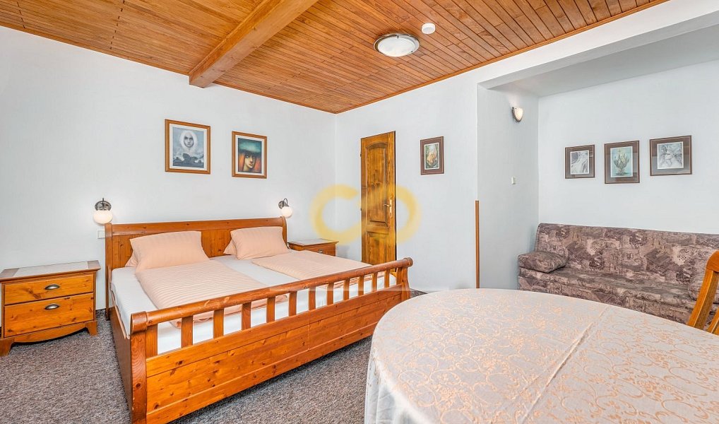 Prodej ubytovacího objektu 391 m², Český Krumlov – náhled fotky 7