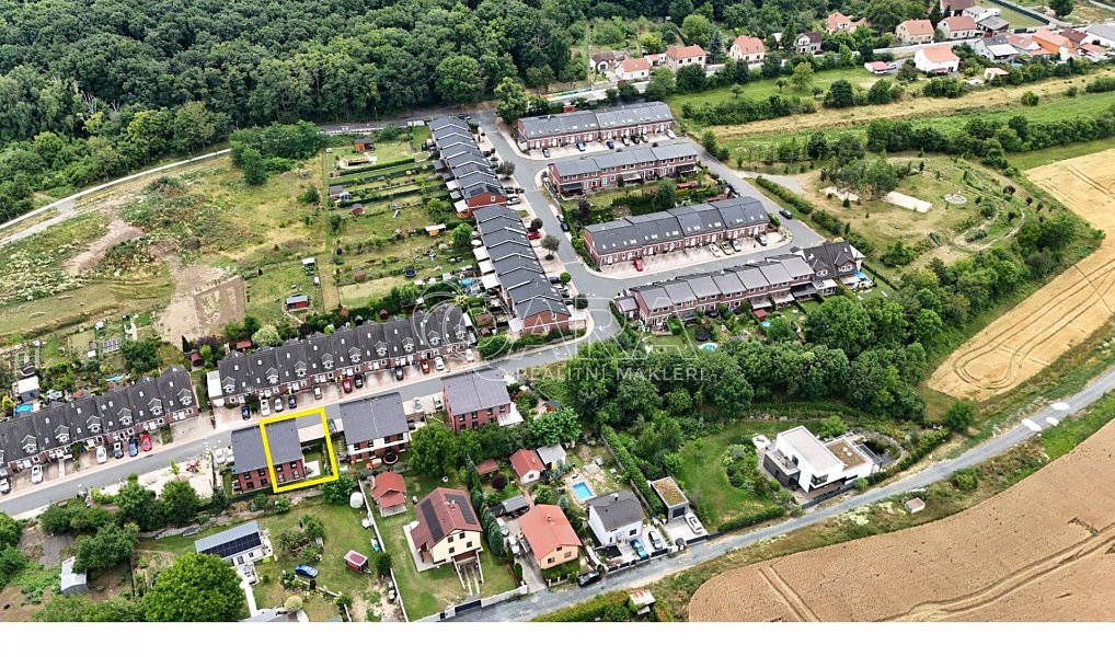 Pronájem domu 124 m² s pozemkem 76 m², Nelahozeves – náhled fotky 33