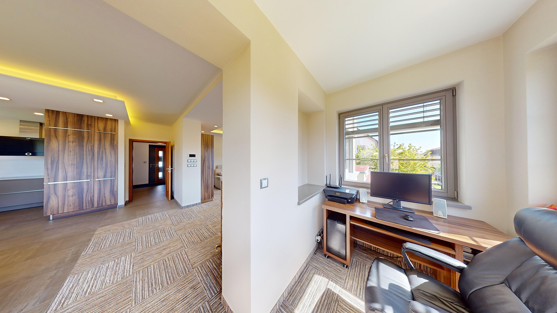 Prodej domu 270 m² s pozemkem 938 m² – fotografie 4
