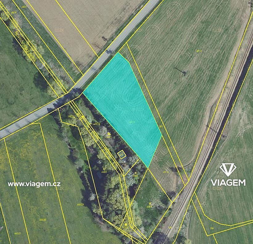 Prodej pole 804 m² – fotografie 3