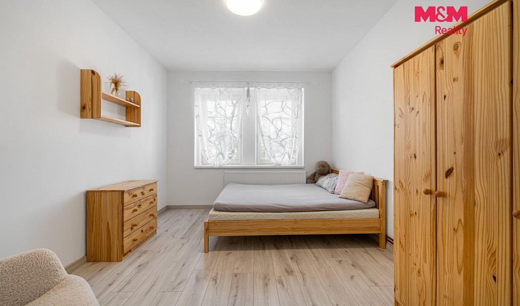 Prodej bytu 3+1 76 m², Dalovice – náhled fotky 5