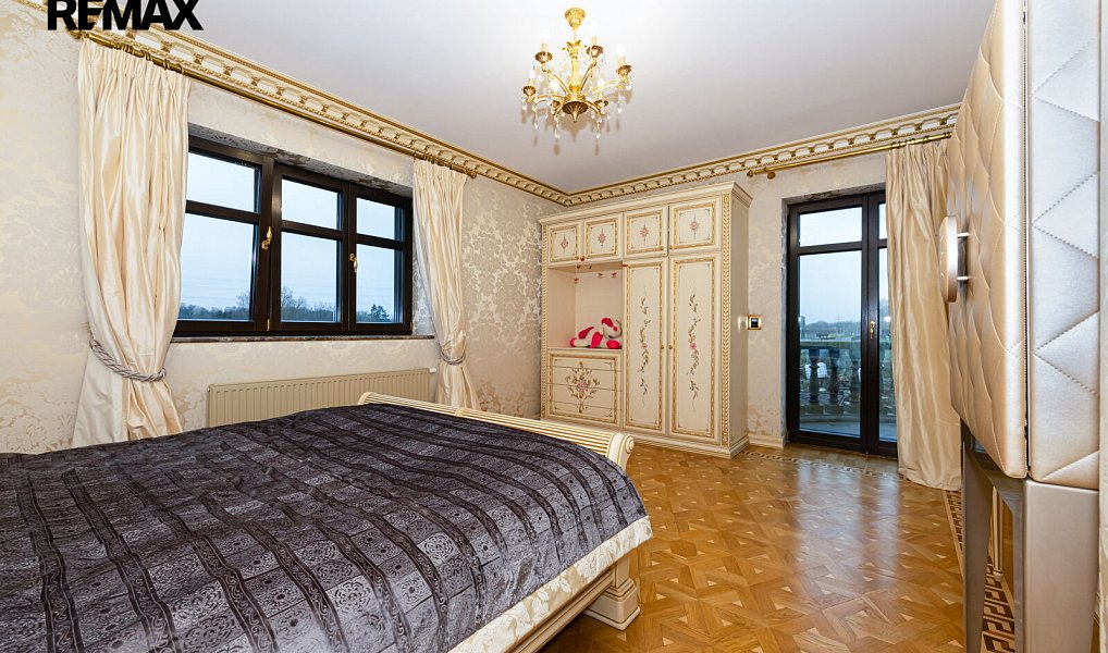 Pronájem domu 450 m² s pozemkem 701 m², Praha – náhled fotky 16