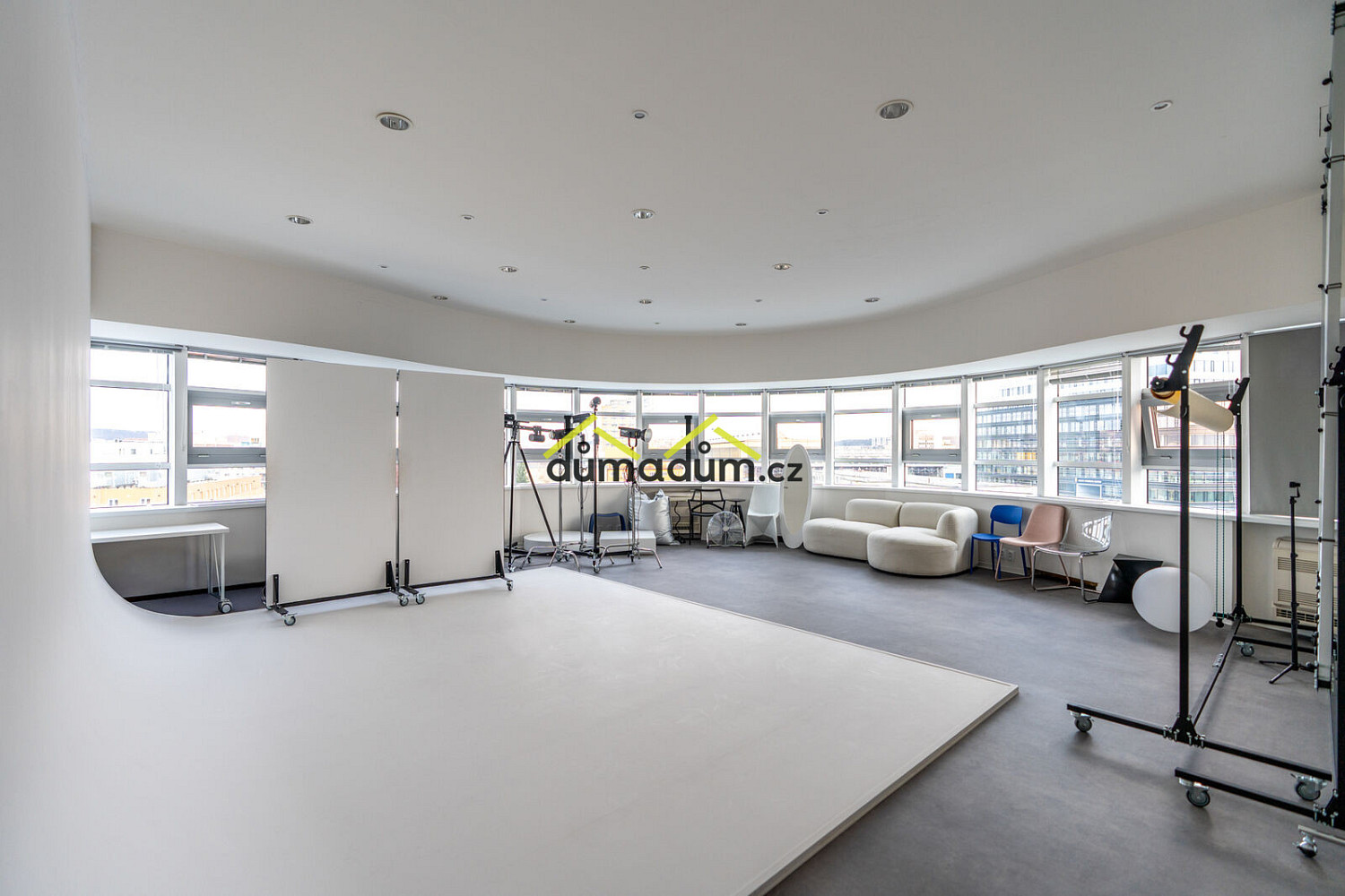 Prodej komerčního objektu (jiného typu) 116 m²