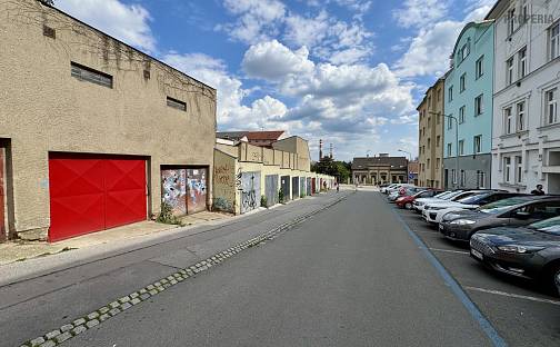 Prodej garáže, ul. Černopolní, Brno, ZP 22 m2, UP 16 m2, Černopolní, Brno - Zábrdovice