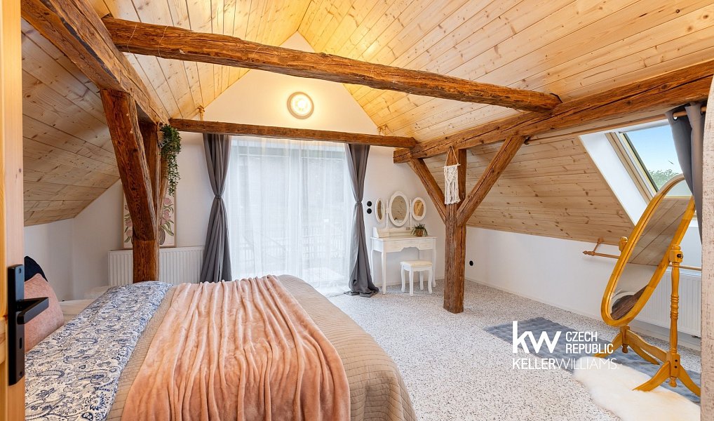 Prodej domu 271 m² s pozemkem 3 312 m², Křeč – náhled fotky 26