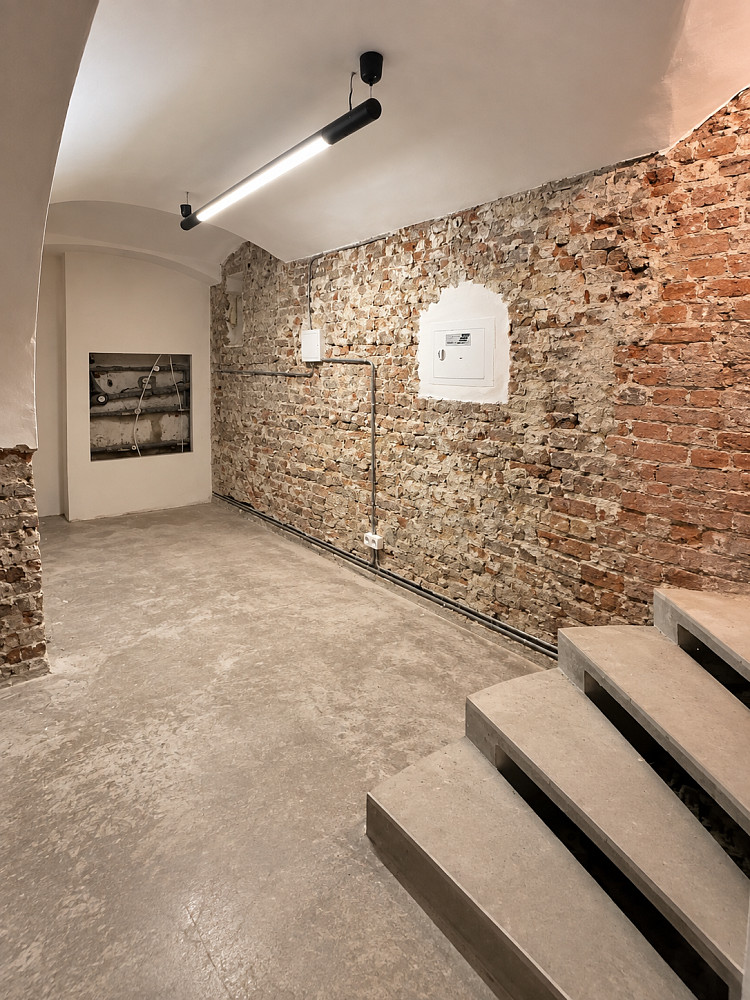 Pronájem komerčního objektu (jiného typu) 76 m² – fotografie 2