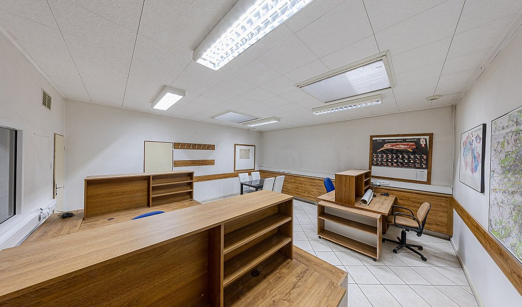Pronájem kanceláře 32 m², Uherské Hradiště – náhled fotky 3