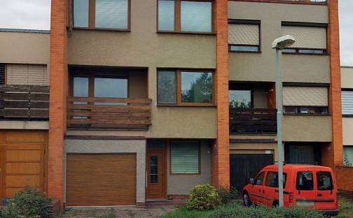 Prodej domu 162 m² s pozemkem 220 m², Matějská, Praha 6 - Dejvice