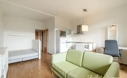 Pronájem bytu 1+kk 33 m²