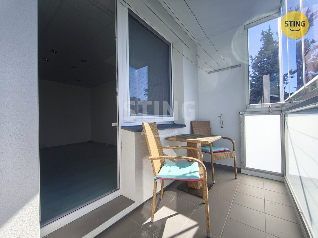 Pronájem bytu 3+1 72 m² – fotografie 3