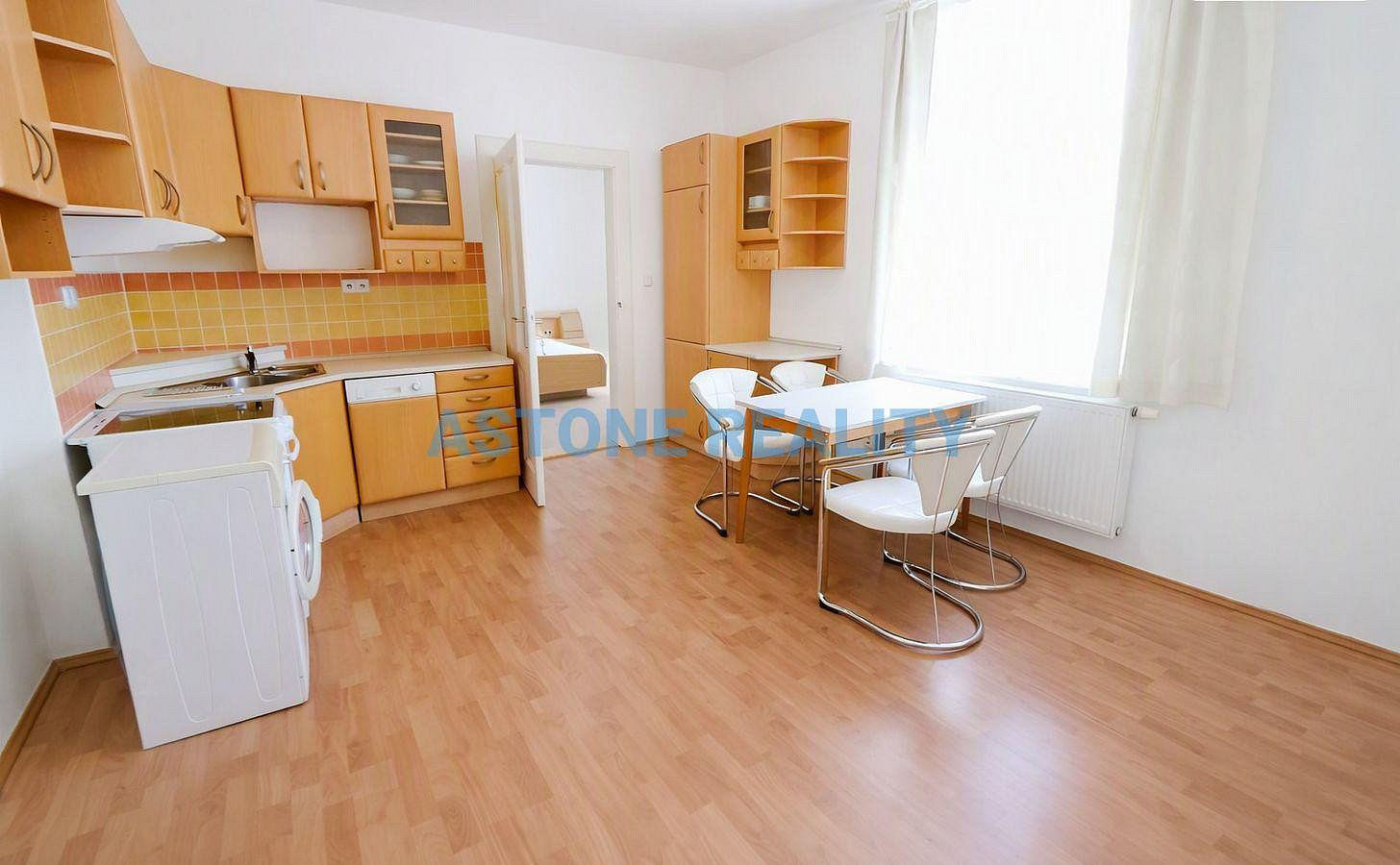 Pronájem bytu 3+kk 66 m²