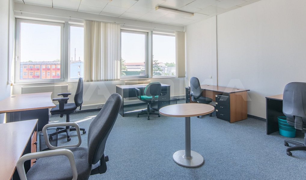 Pronájem kanceláře 251 m², Praha – náhled fotky 5