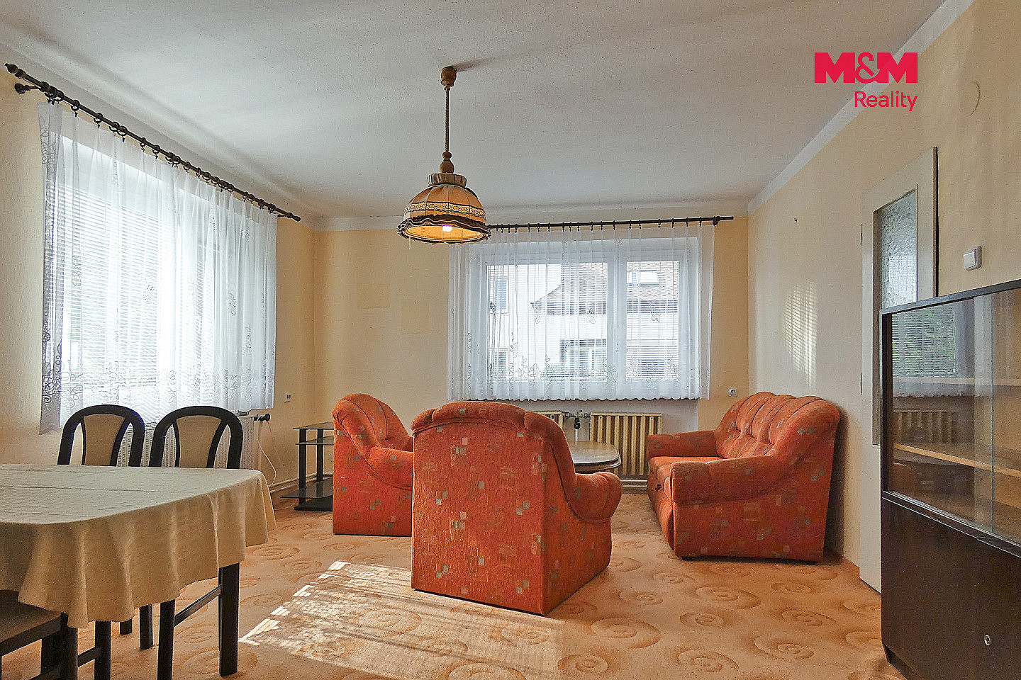 Prodej domu 135 m² s pozemkem 684 m² – fotografie 2