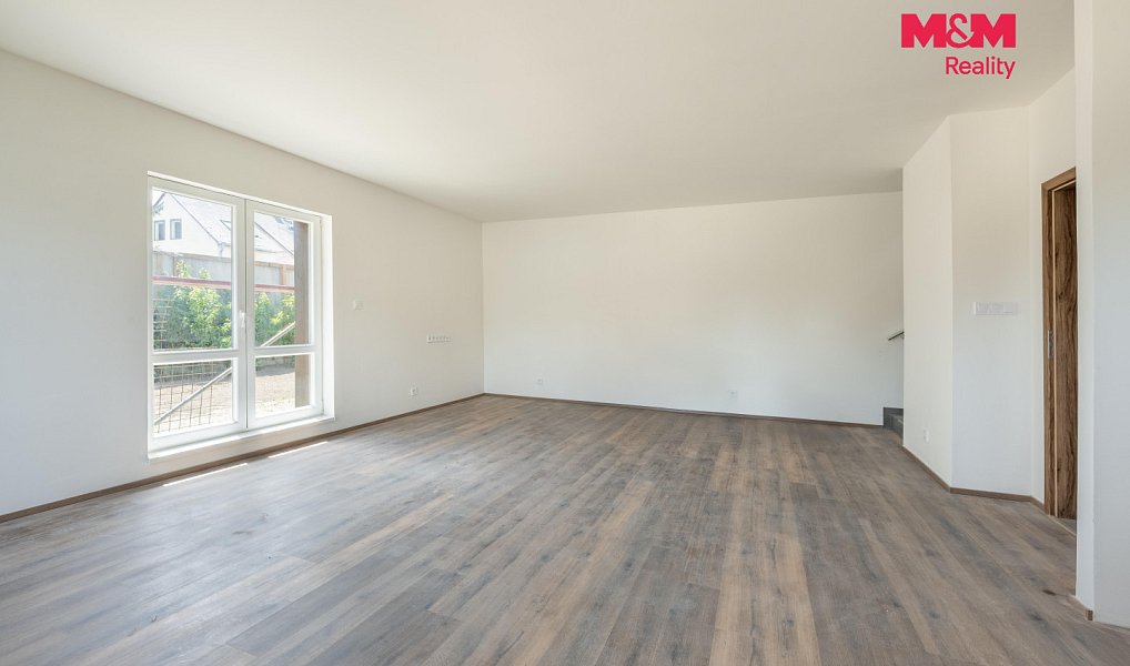 Prodej domu 97 m² s pozemkem 298 m², Králův Dvůr – náhled fotky 8