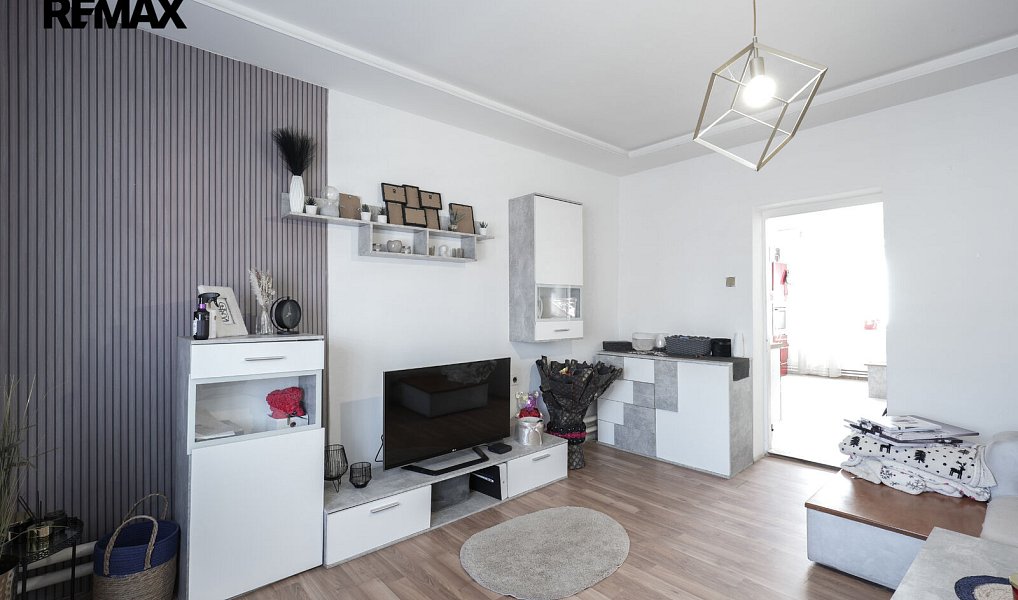 Prodej domu 270 m² s pozemkem 777 m², Zabrušany – náhled fotky 27